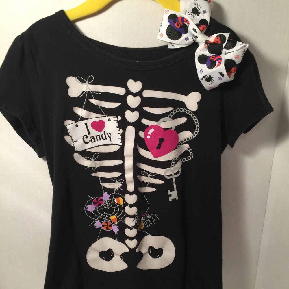 Girls Size 7-8 Halloween shirt & bow